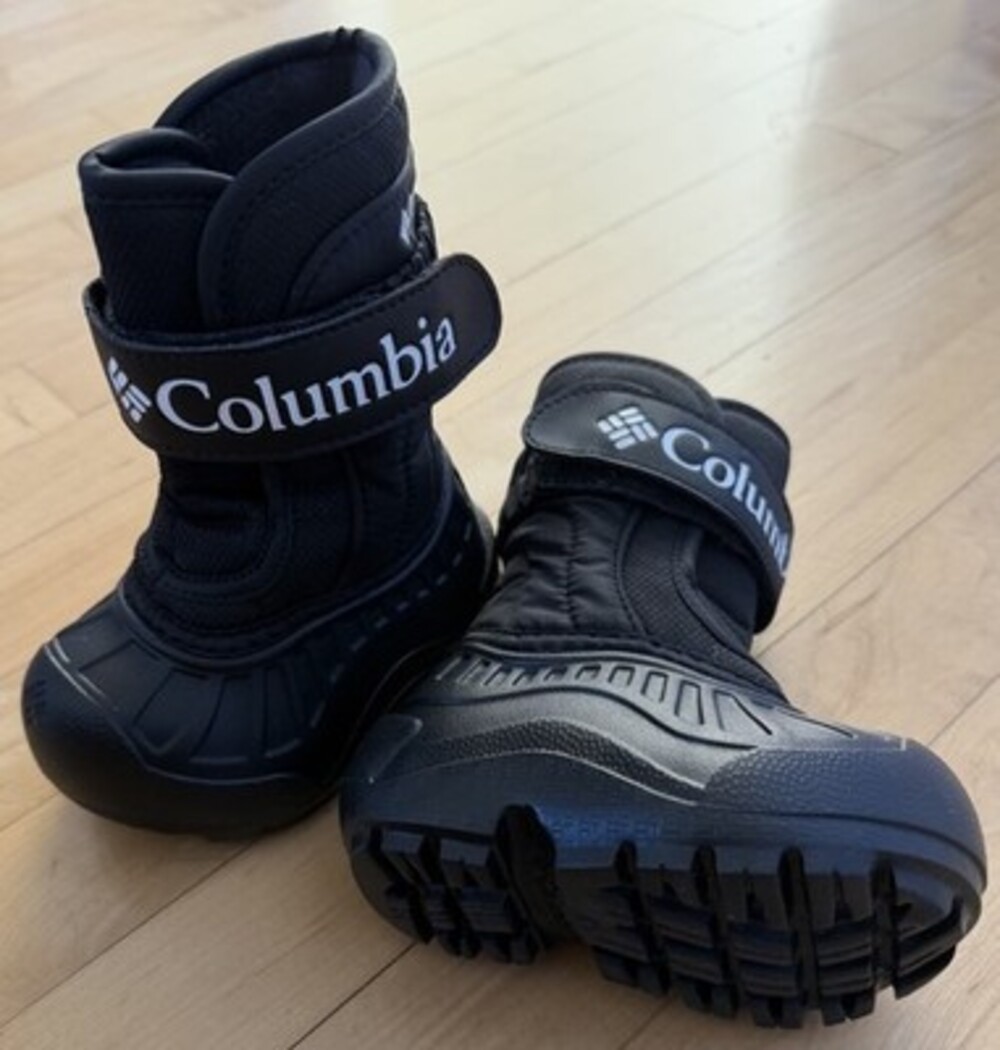 Brand New Columbia Boots Size 4 Toddler, 400 Grams, Powder Winter Waterproof - Picture 4 of 4